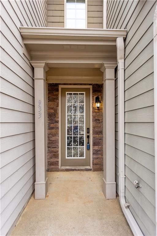 933 Spicy Oak Drive Property Photo 1