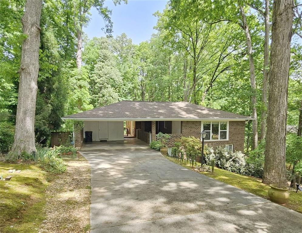 1146 Lakeshore Drive Property Photo 1
