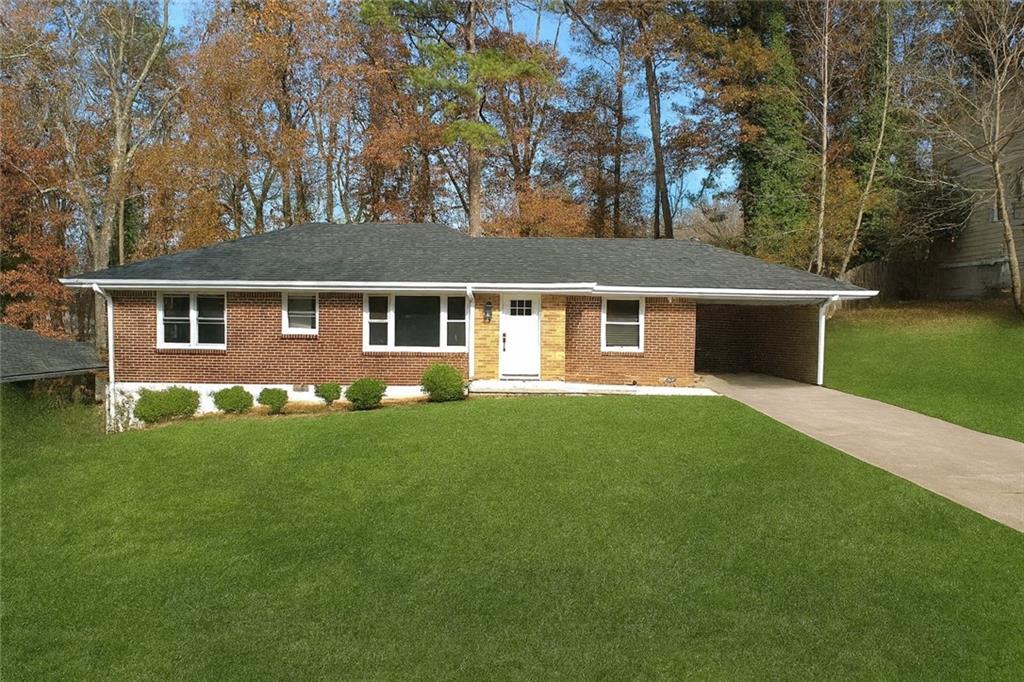 2052 Brannen Road SE Property Photo 1