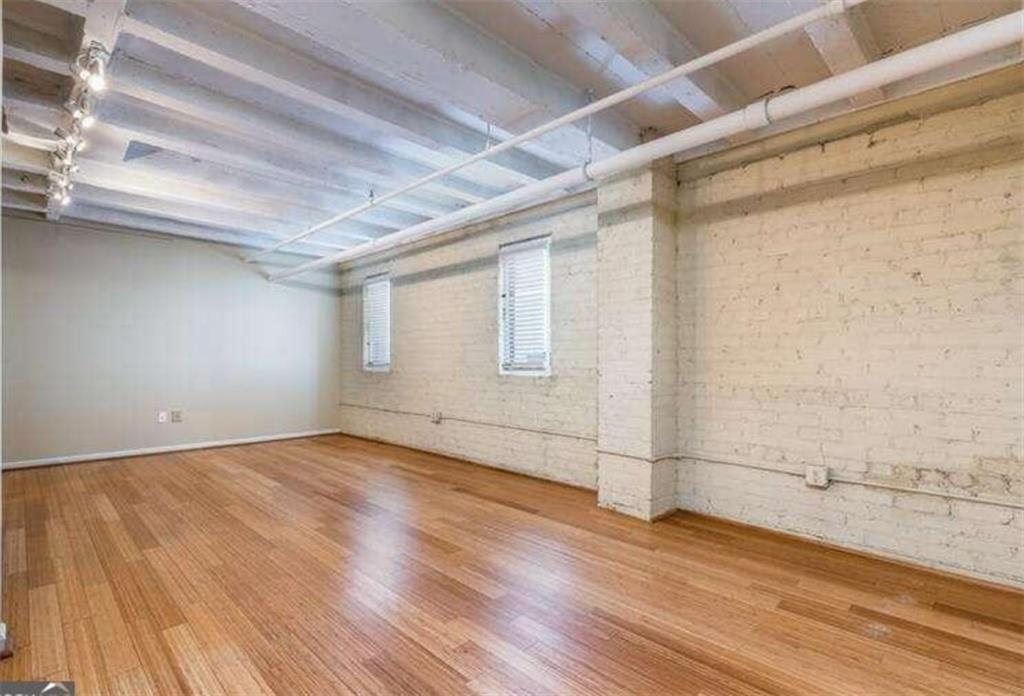32 Peachtree Street Unit 1705 Property Photo 7