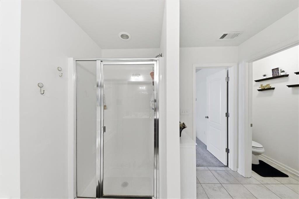 5527 Radford Loop Property Photo 18