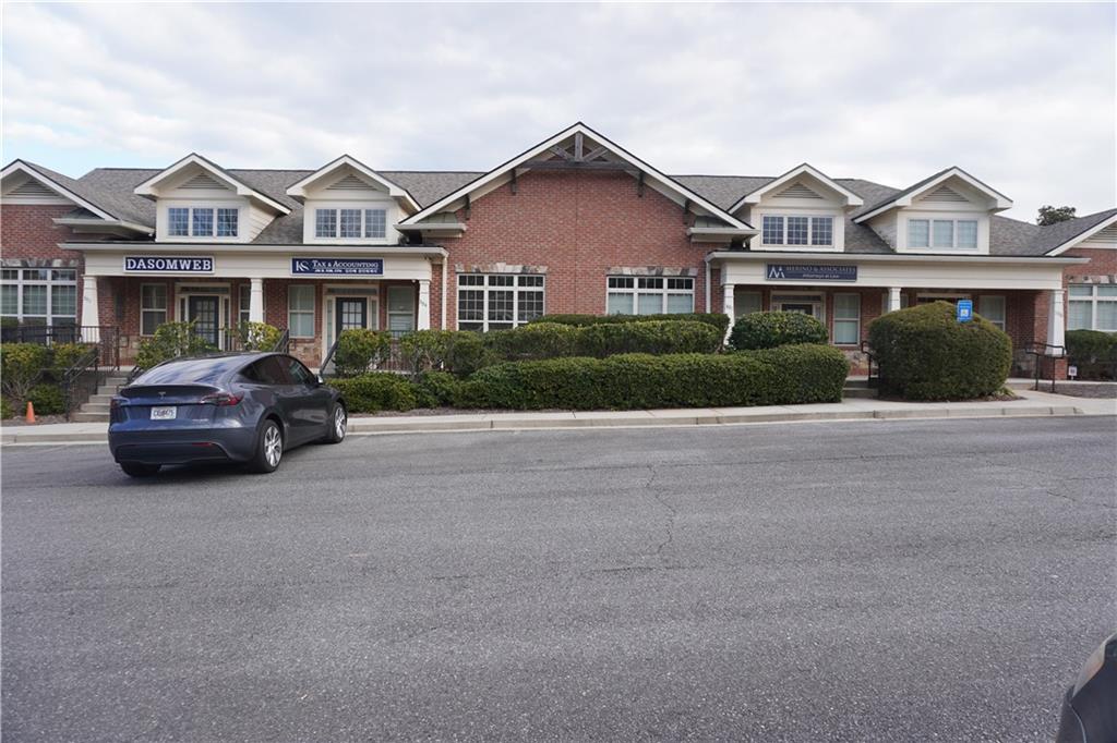 1110 Satellite Boulevard Nw Unit 101, 102, 103, 104 Property Photo 1