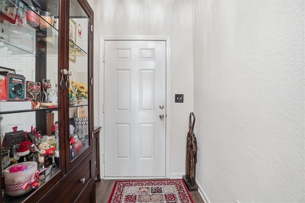 222 Seasons Valley Property Photo 6