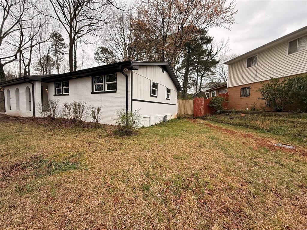 1055 Pinecrest Drive Property Photo 10