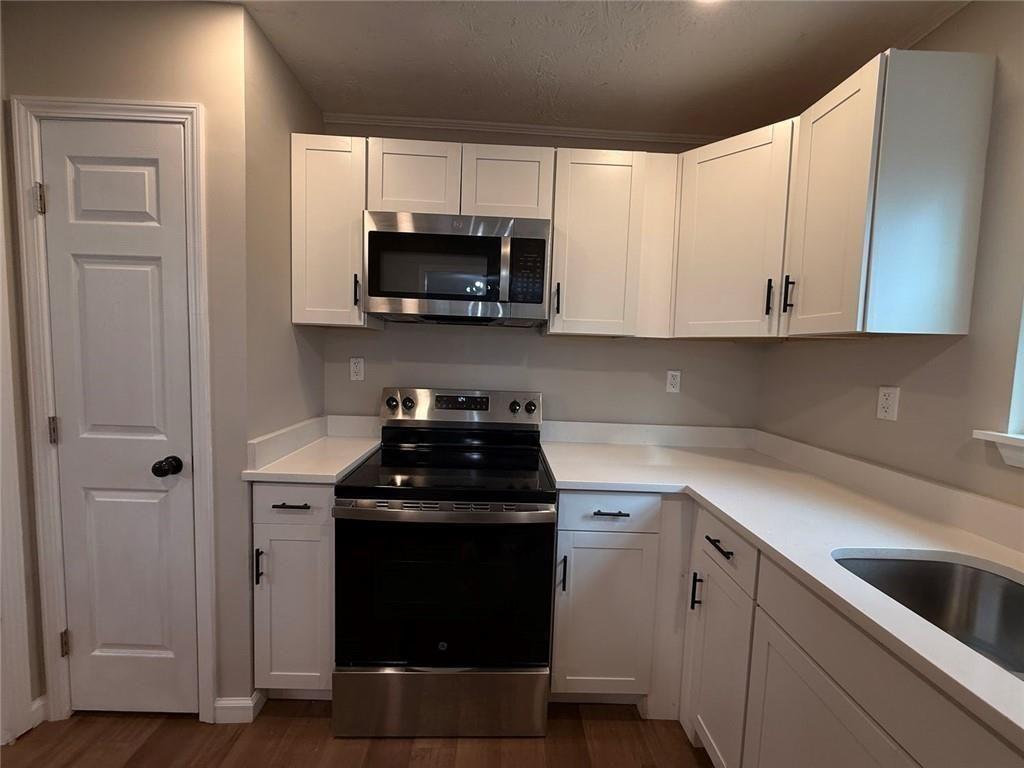 1055 Pinecrest Drive Property Photo 28
