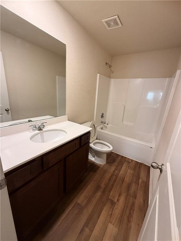 906 Independence Avenue Property Photo 14