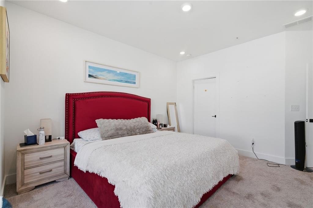 375 Walker Avenue Property Photo 22