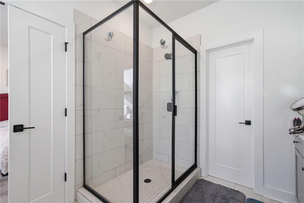375 Walker Avenue Property Photo 24