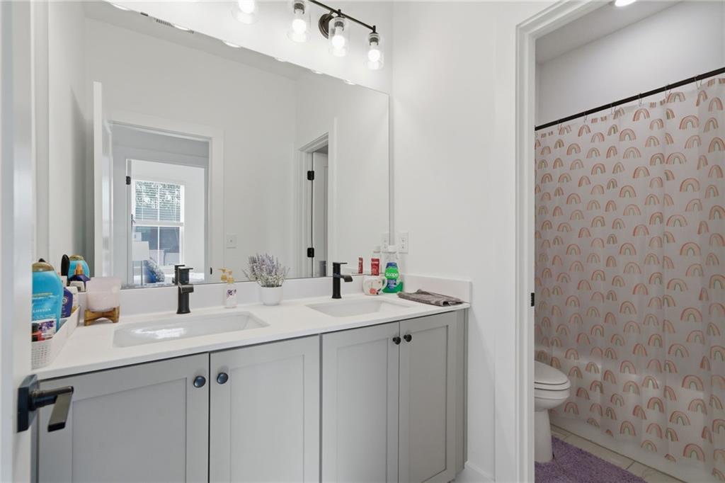 375 Walker Avenue Property Photo 27