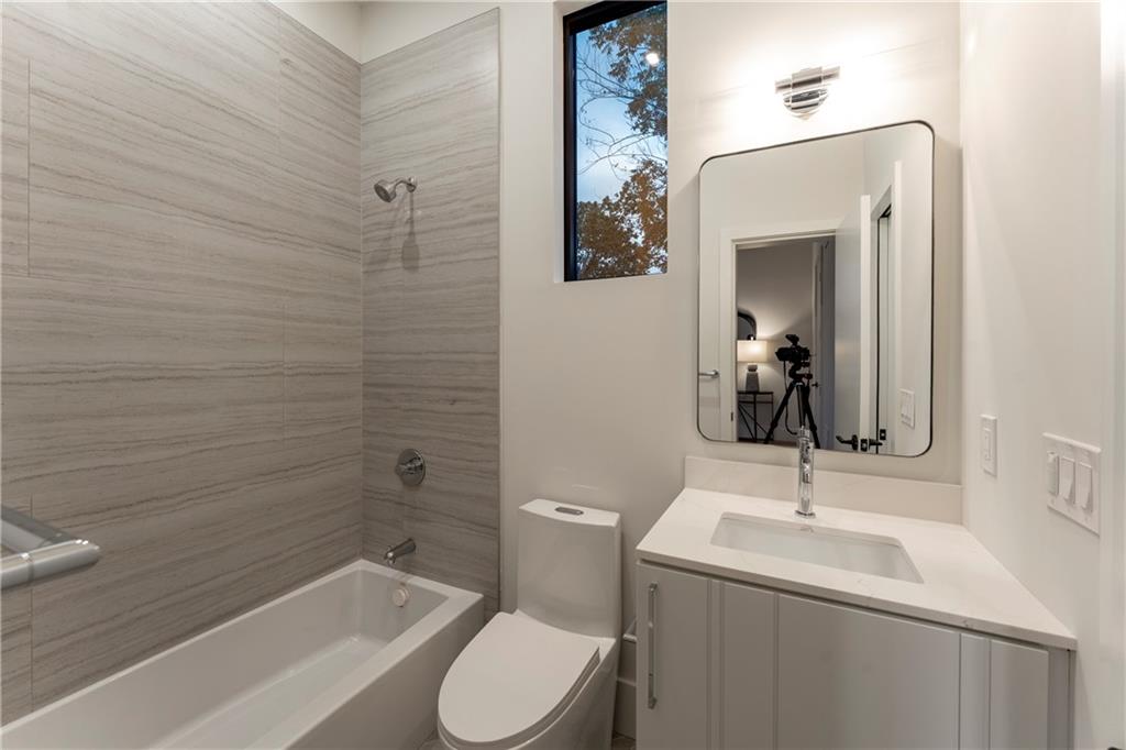 787 Bonaventure Avenue Ne Property Photo 47