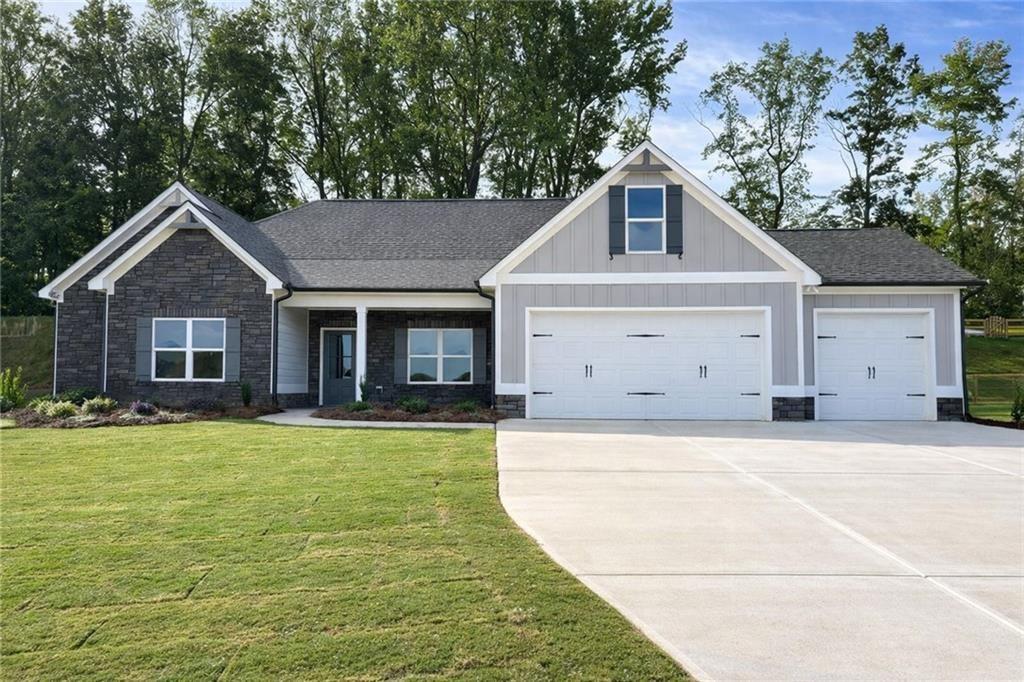 60 Barnwood Pointe Property Photo 1