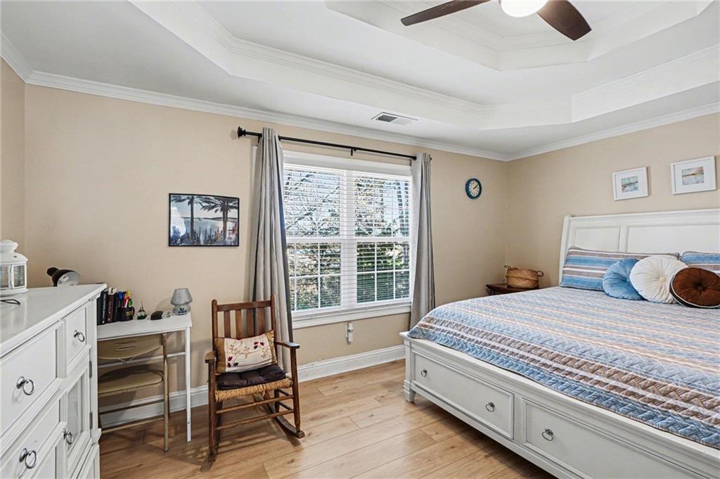 226 Long Drive Property Photo 18