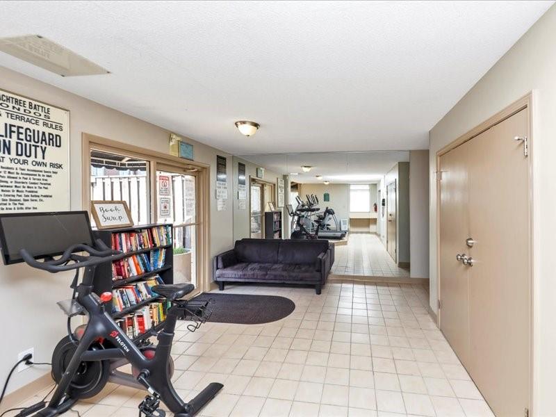 2285 Peachtree Road Ne Unit 803 Property Photo 20
