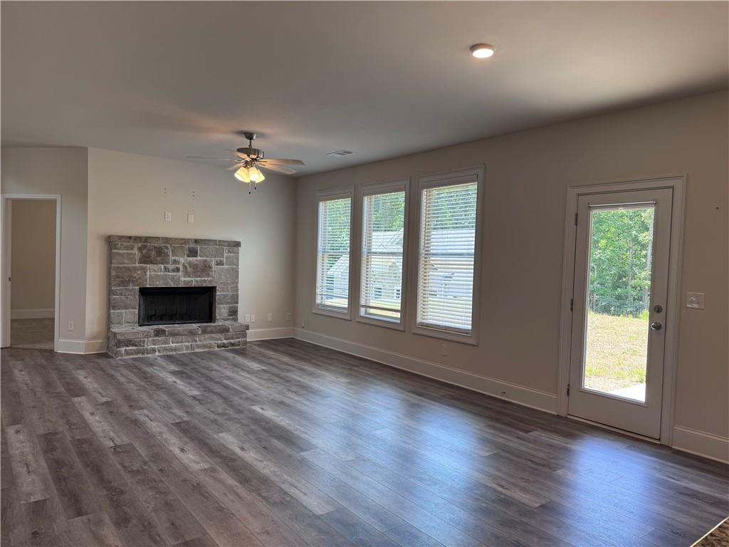 1850 Silver Crest Way Property Photo 6