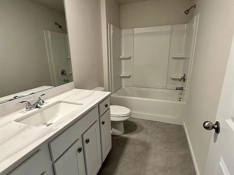 1850 Silver Crest Way Property Photo 12