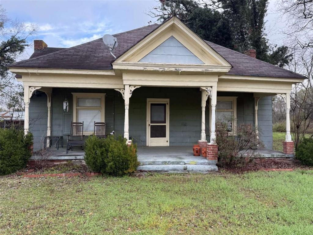 1034 Green Street Property Photo 1