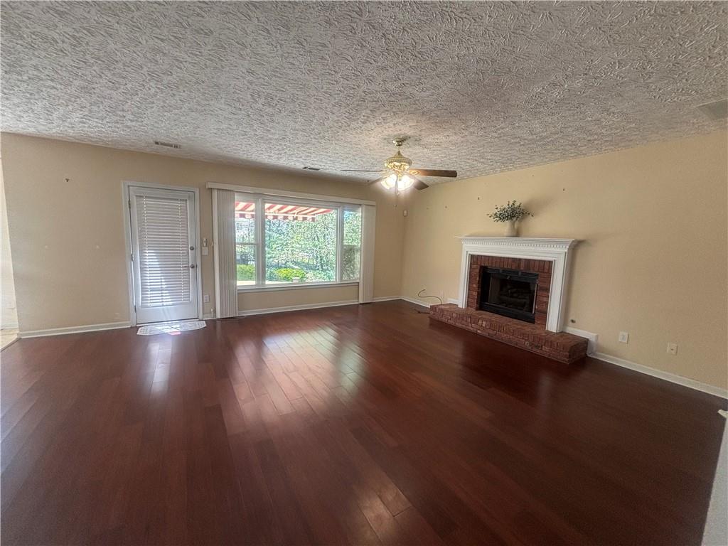 2203 Loudon Lane Property Photo 11