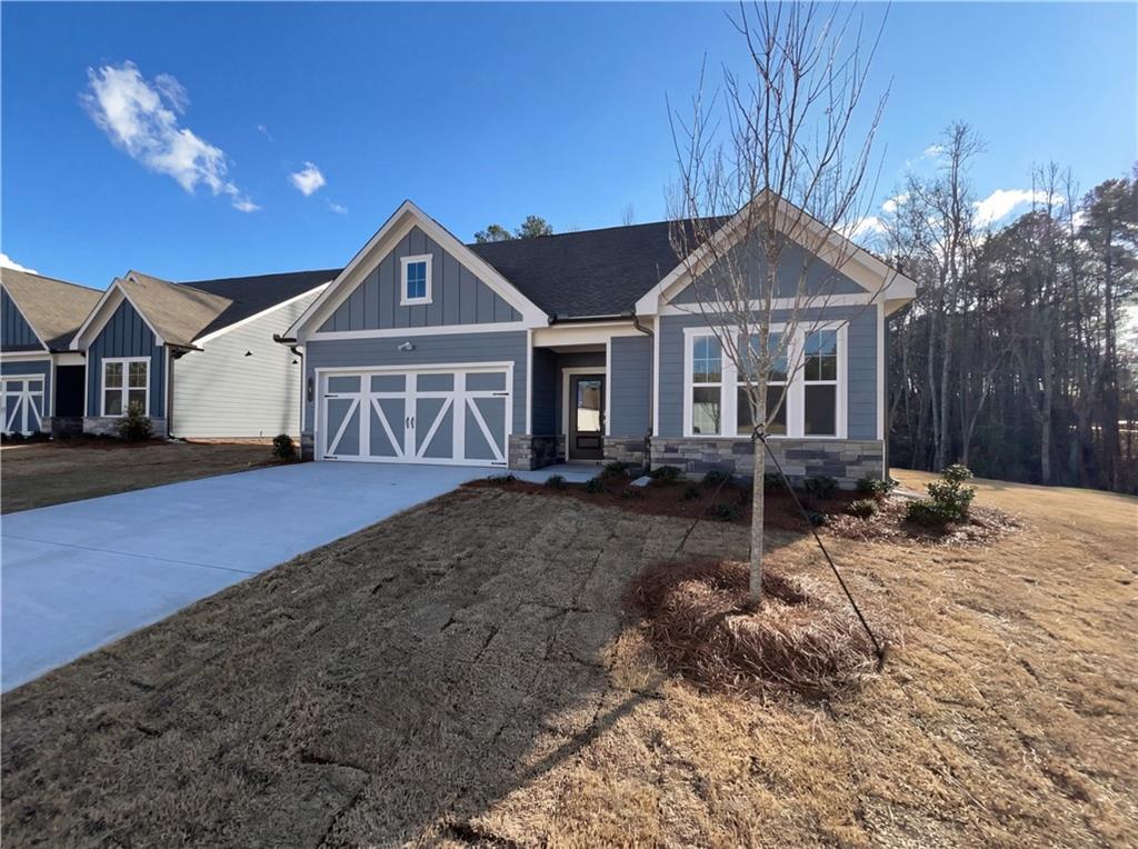 4 Mayhaw Point Property Photo 1