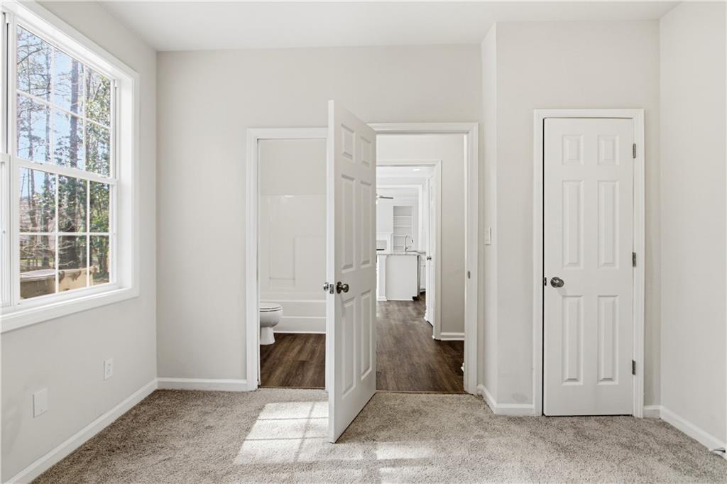 2296 Talbot Ridge Property Photo 13