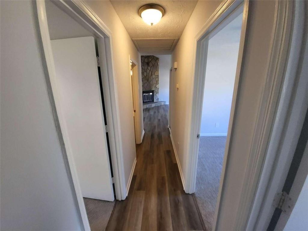 915 Fox Valley Court Property Photo 10