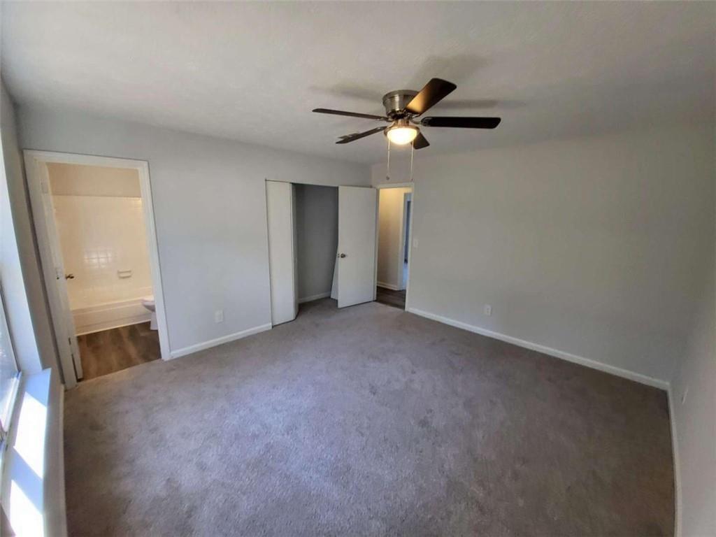 915 Fox Valley Court Property Photo 12