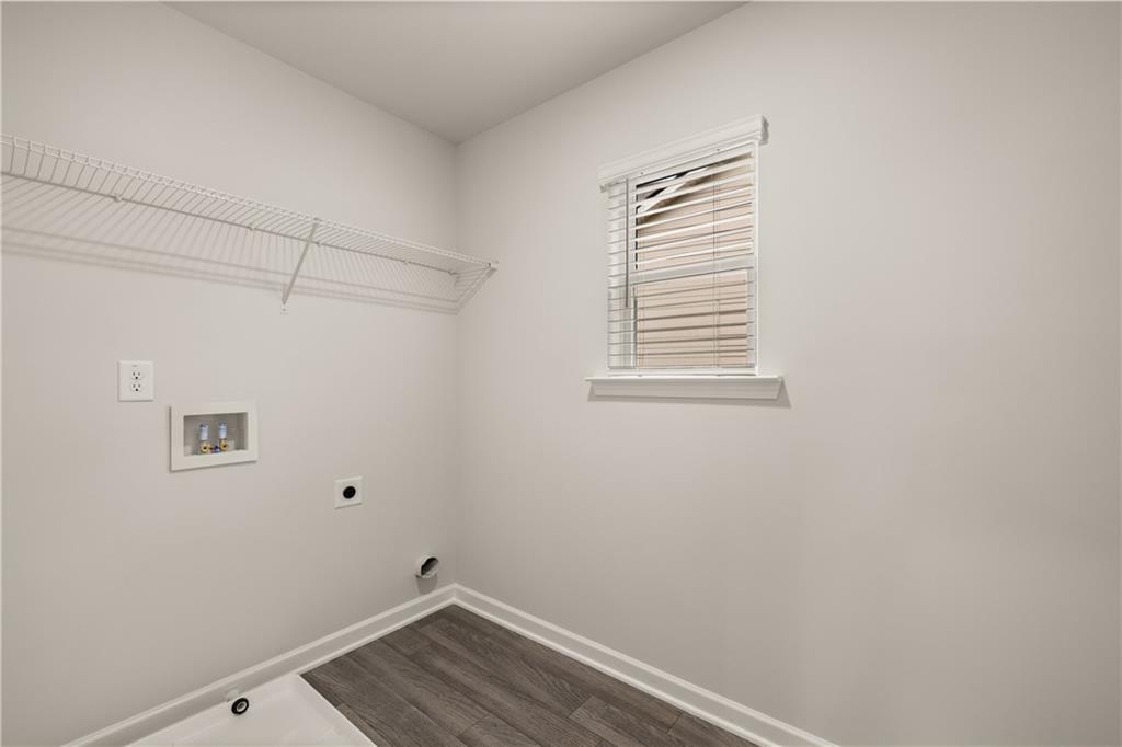 742 Ellis Spring Way Property Photo 20