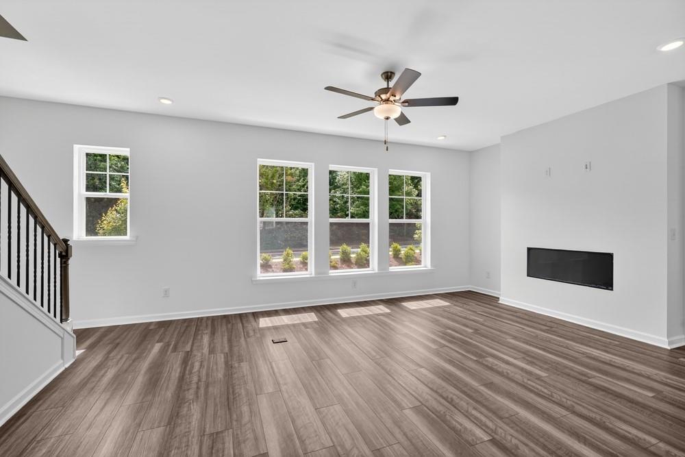 104 Epperly Way Property Photo 5