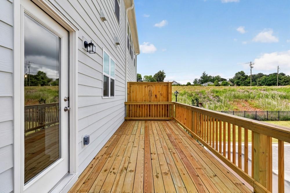 104 Epperly Way Property Photo 37