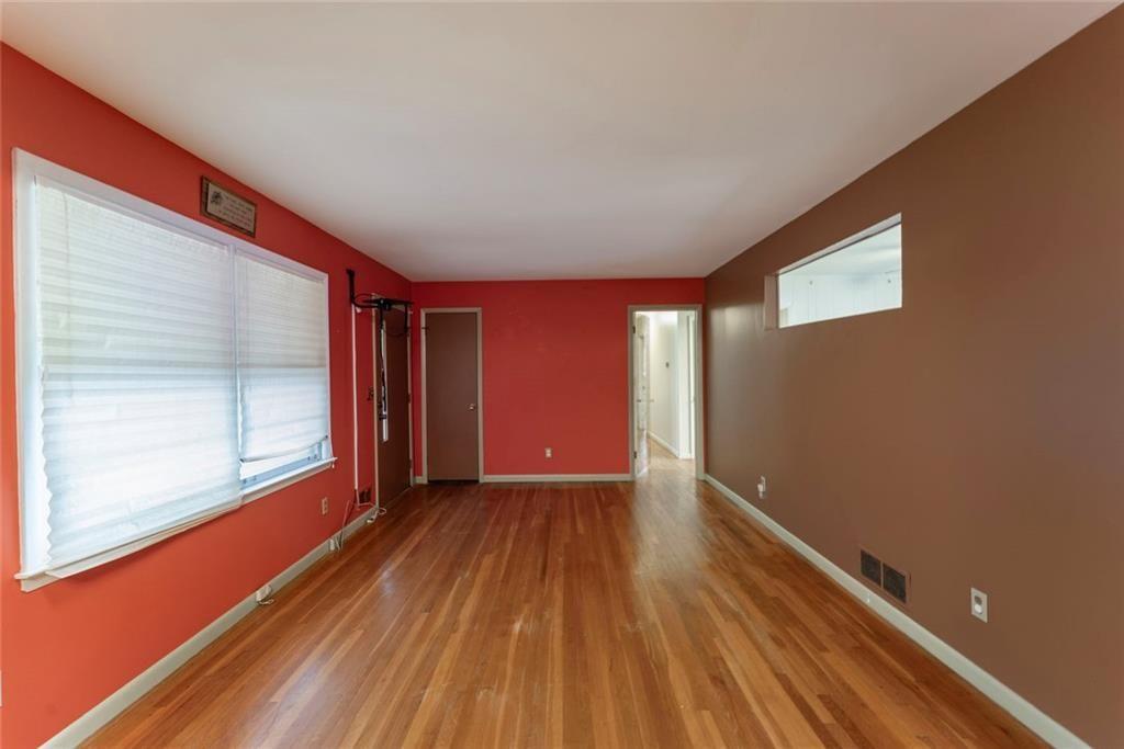 4260 Bingham Court Property Photo 5