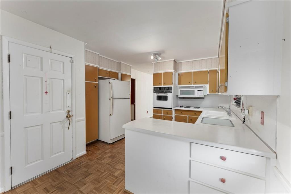 4260 Bingham Court Property Photo 14
