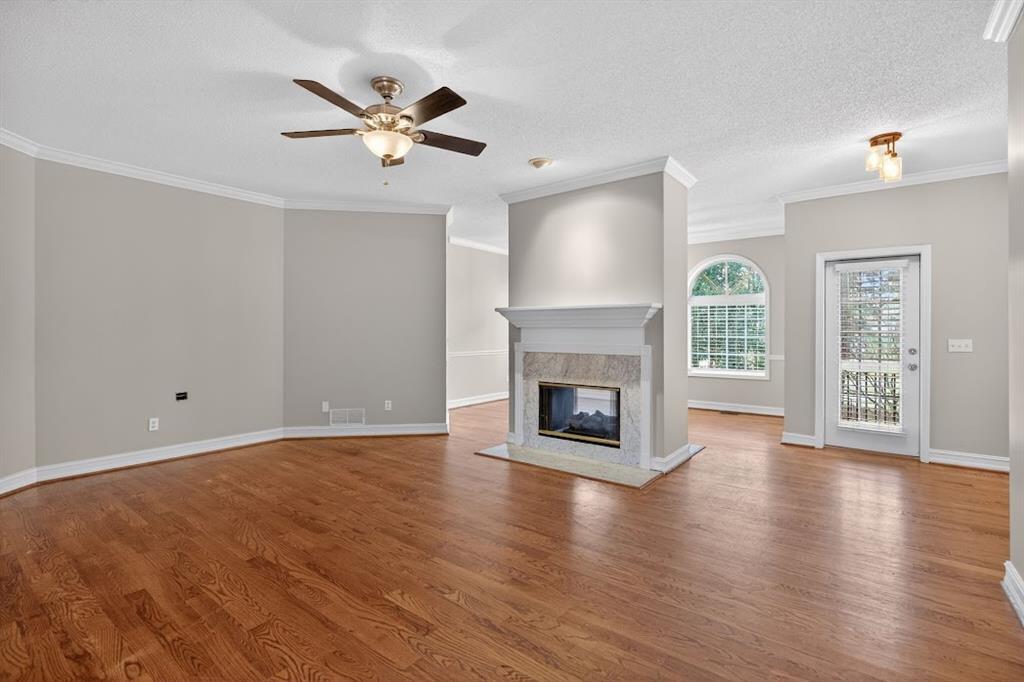 8993 Dornoch Circle Property Photo 13
