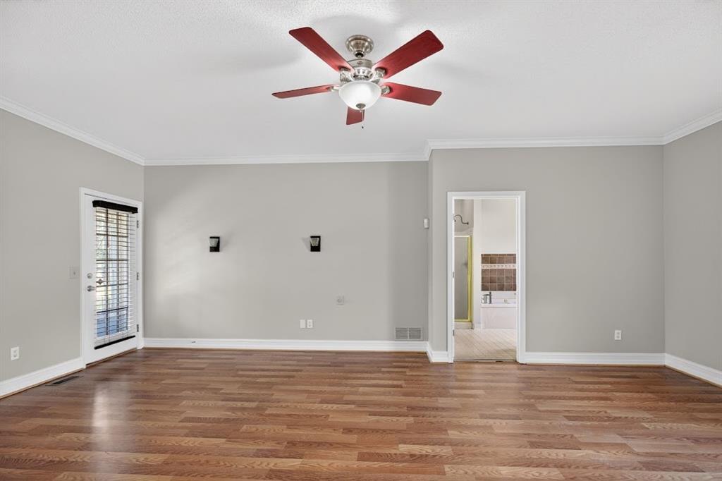 8993 Dornoch Circle Property Photo 32