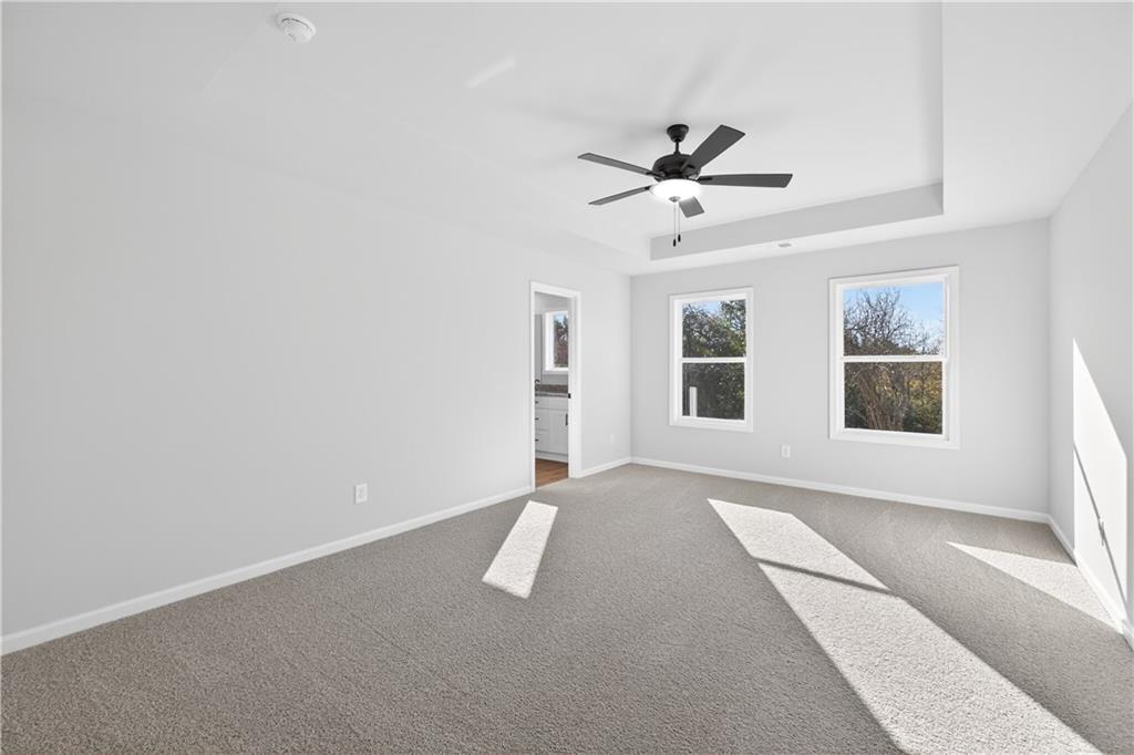 548 Madison St Property Photo 5