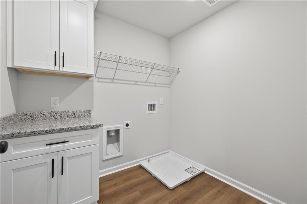 548 Madison St Property Photo 30