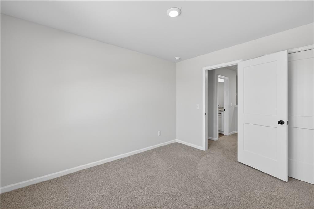 548 Madison St Property Photo 33