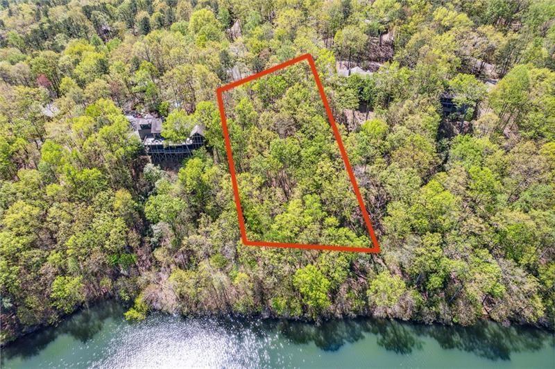 1150 Swallow Point Property Photo 5