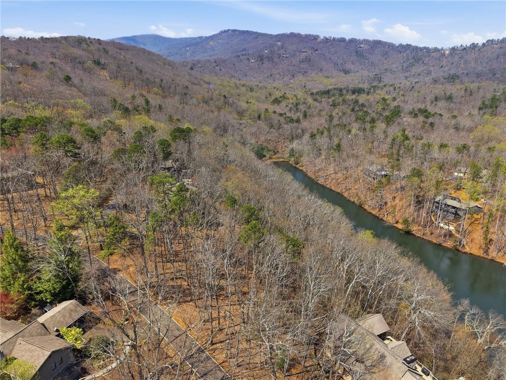 1150 Swallow Point Property Photo 18