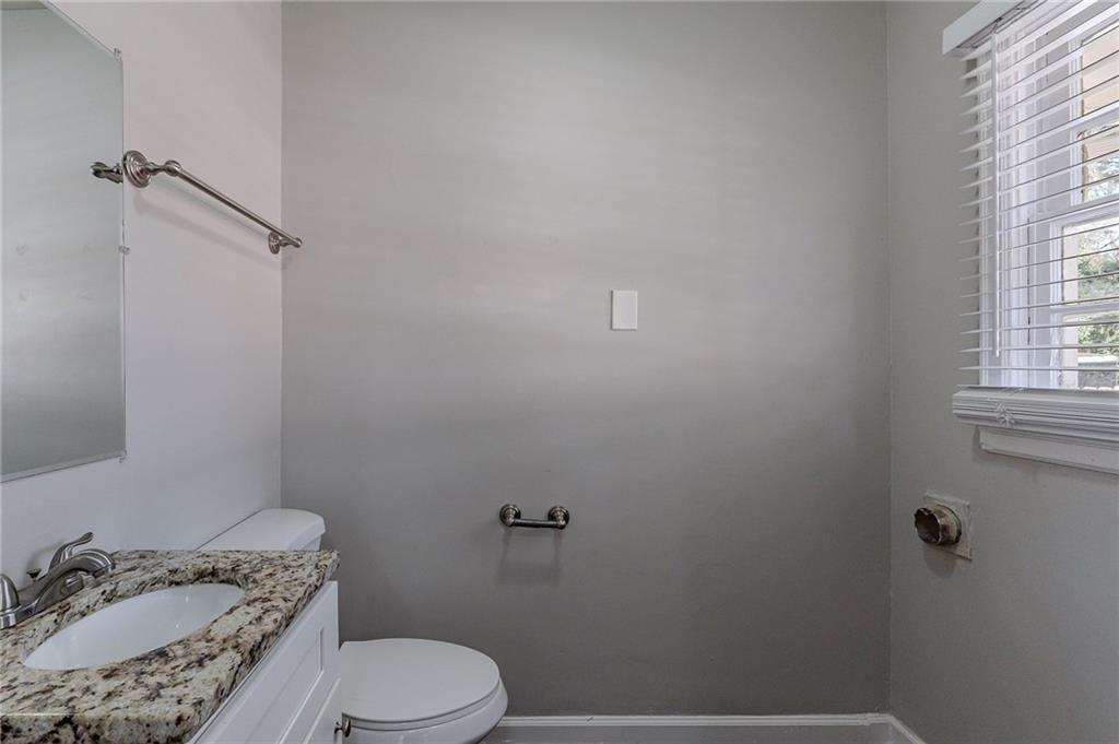 1255 Glen Forest Way Property Photo 9