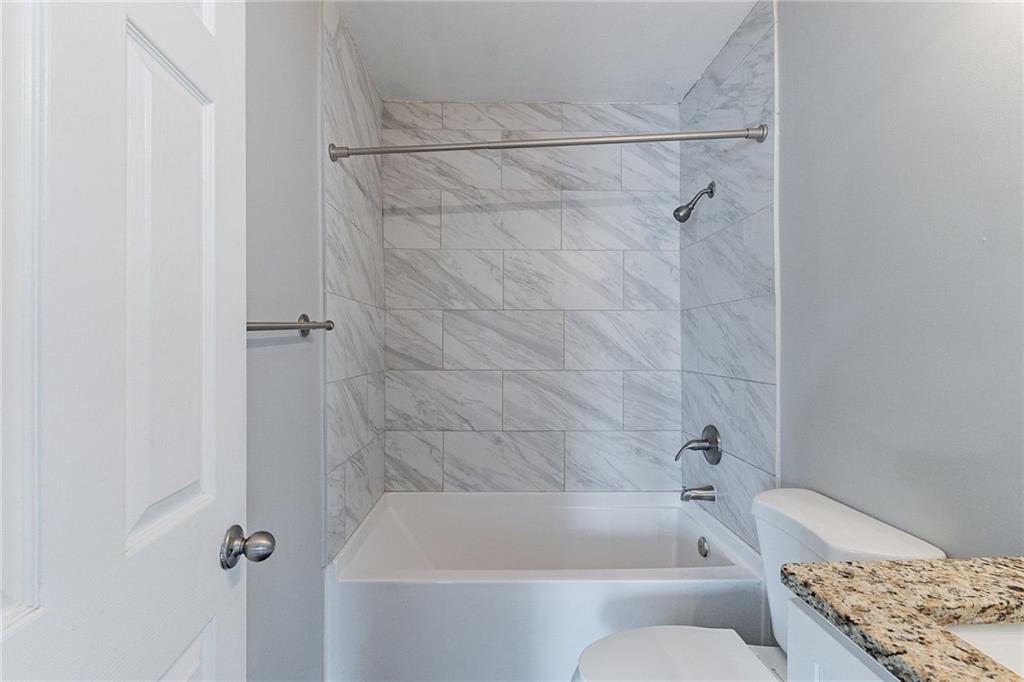 1255 Glen Forest Way Property Photo 12