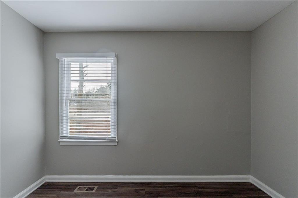 1255 Glen Forest Way Property Photo 15
