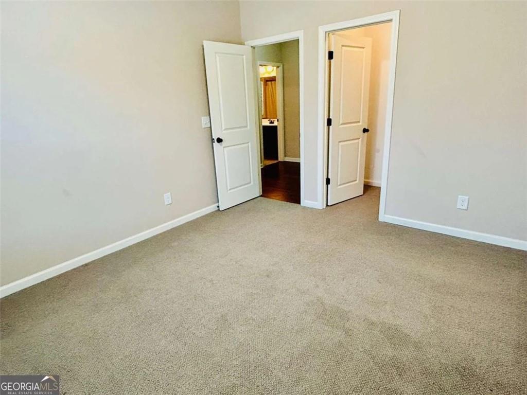 4518 Hidden Creek Drive Property Photo 11