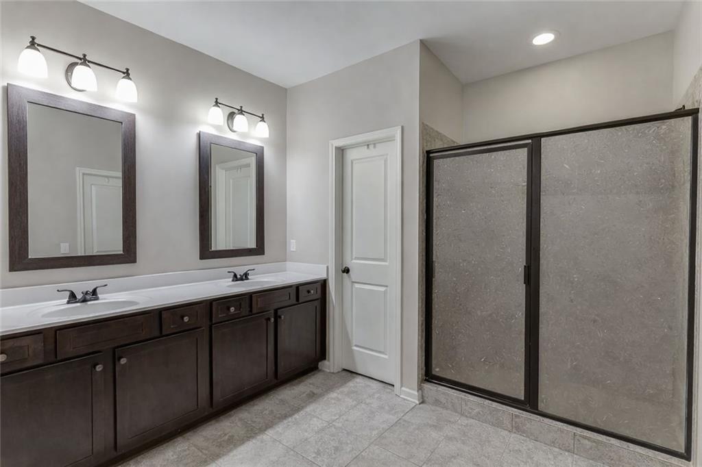 4518 Hidden Creek Drive Property Photo 18