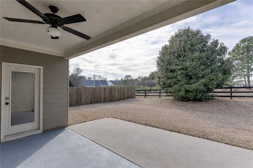 4518 Hidden Creek Drive Property Photo 19