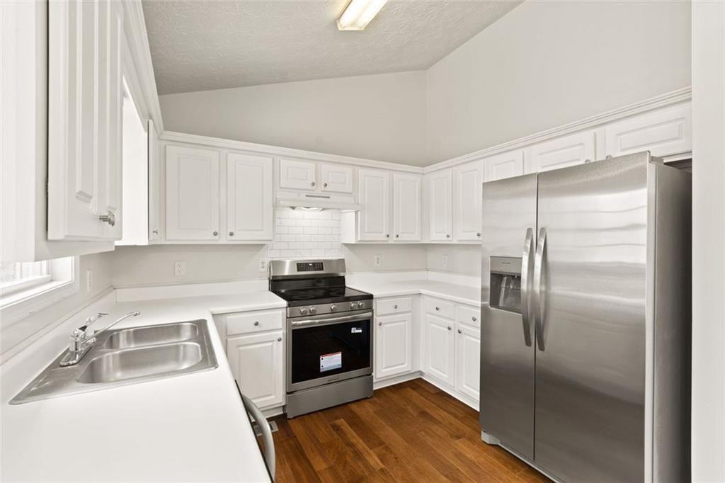 3440 Duncan Bridge Drive Property Photo 17