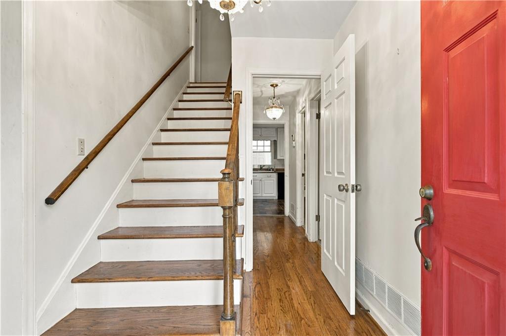 4 Windemere Lane Property Photo 10