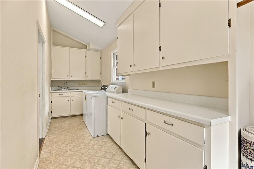 4 Windemere Lane Property Photo 20