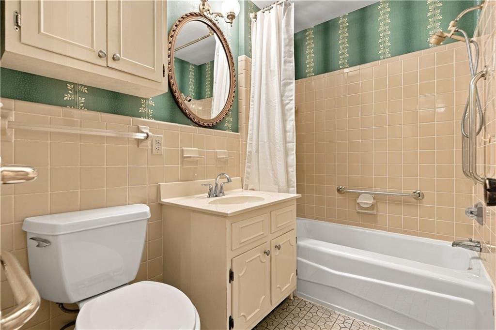 4 Windemere Lane Property Photo 29
