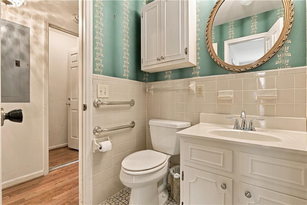 4 Windemere Lane Property Photo 30