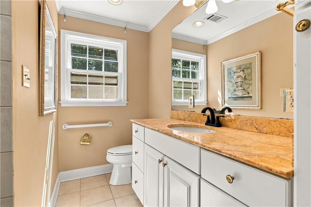4 Windemere Lane Property Photo 43