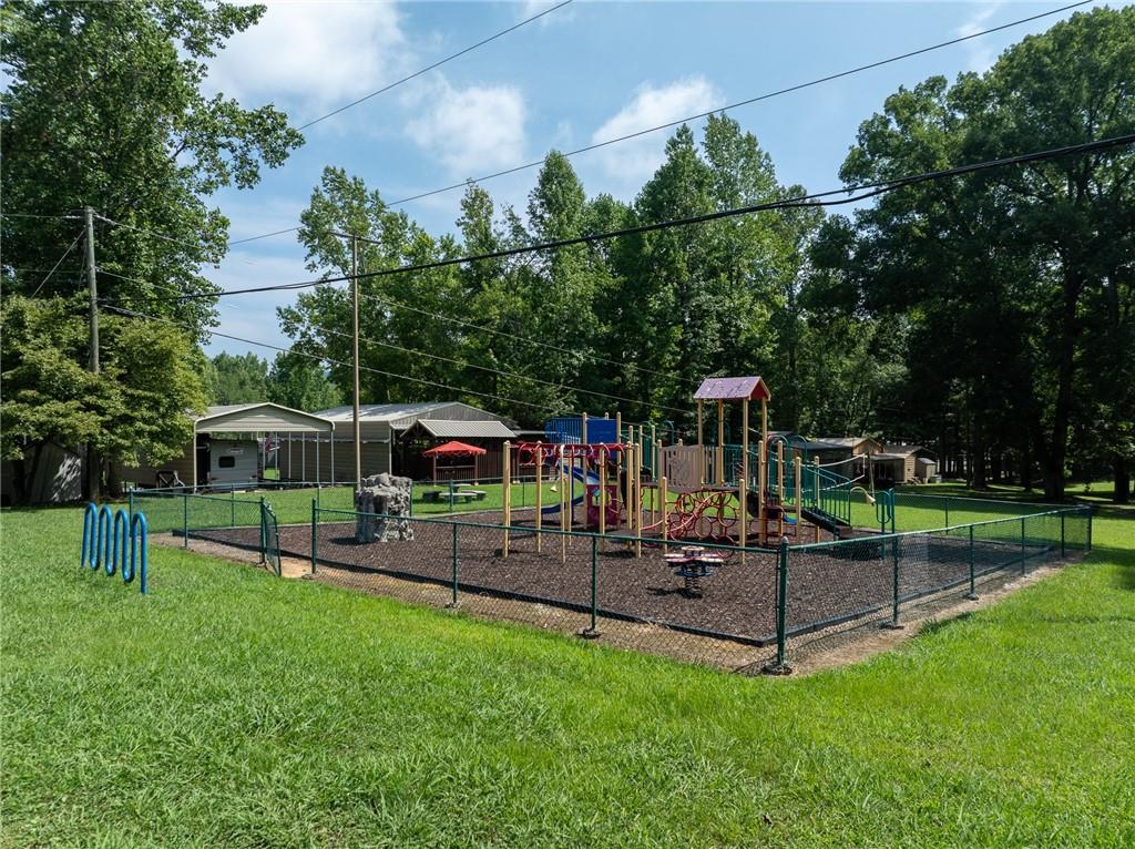 1634 Carman Way Property Photo 20
